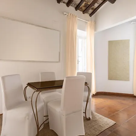 Piazza Navona Loft For 7 People *