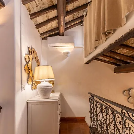 Appartamento Piazza Navona Loft For 7 People *