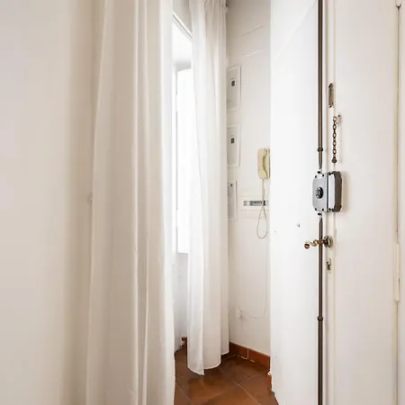 Piazza Navona Loft For 7 People